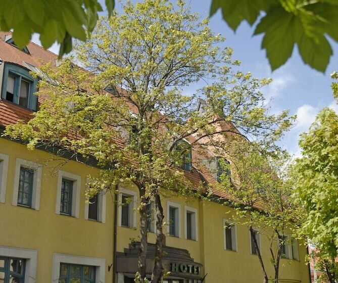 Abbázia Club Hotel Kék