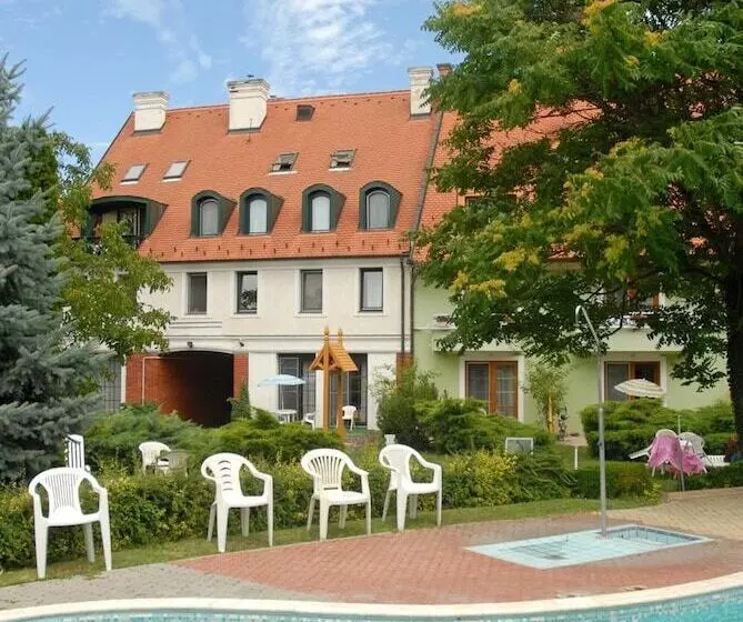 Abbázia Club Hotel Kék