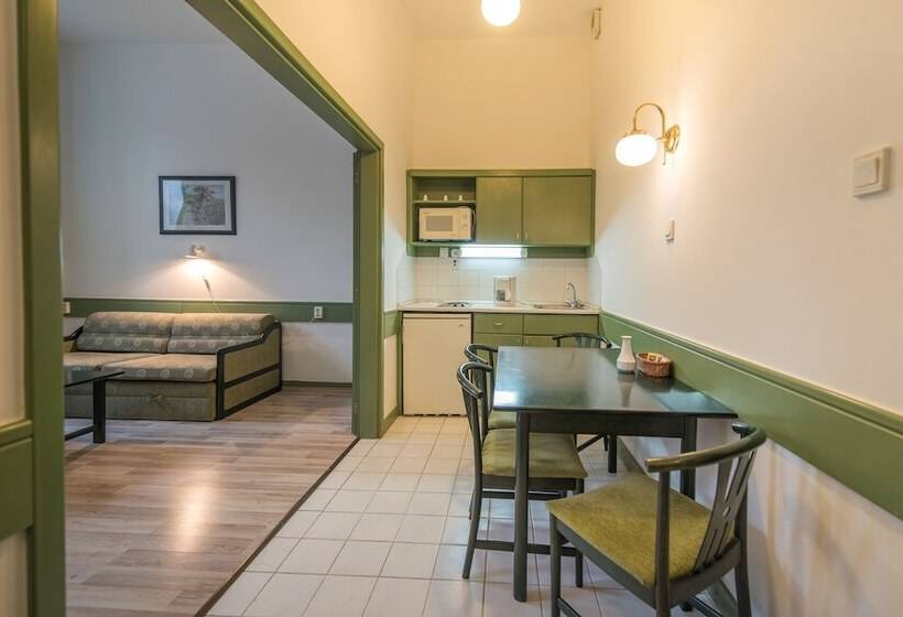 Abbázia Club Hotel Kék