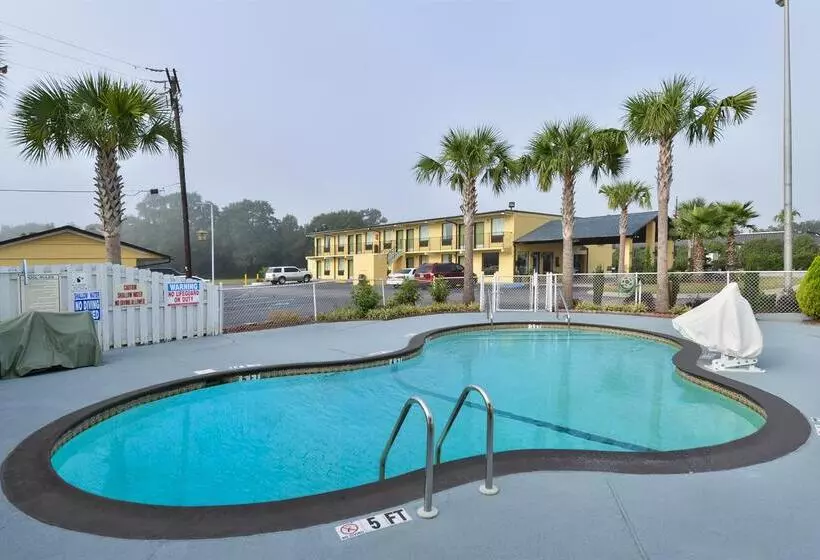 בית מלון כפרי Americas Best Value Inn Saint George