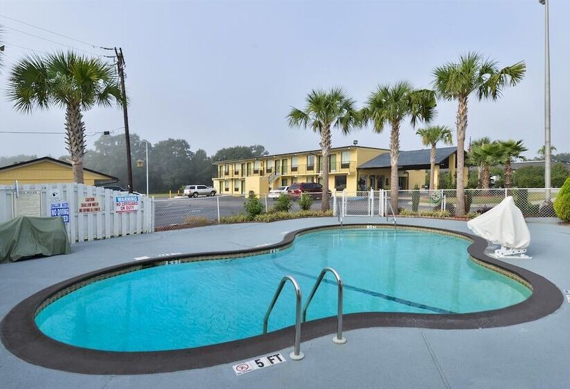 ホテル Americas Best Value Inn Saint George