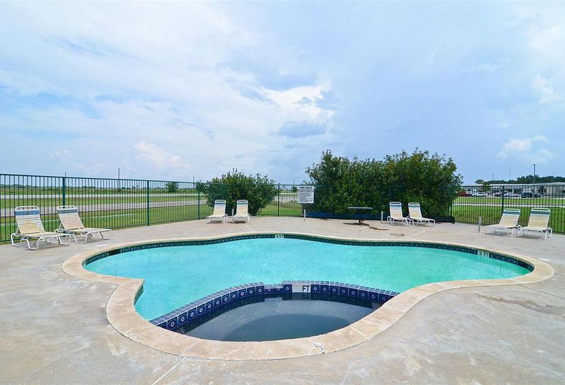 בית מלון כפרי Americas Best Value Inn & Suites Smithville