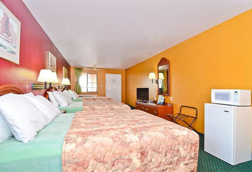 בית מלון כפרי Americas Best Value Inn & Suites Smithville