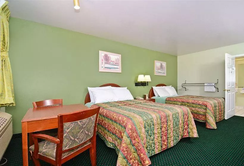 ホテル Americas Best Value Inn & Suites Smithville