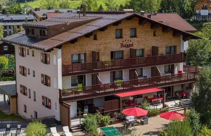 Отель Appartement Roggal