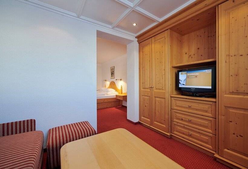 호텔 Appartement Roggal