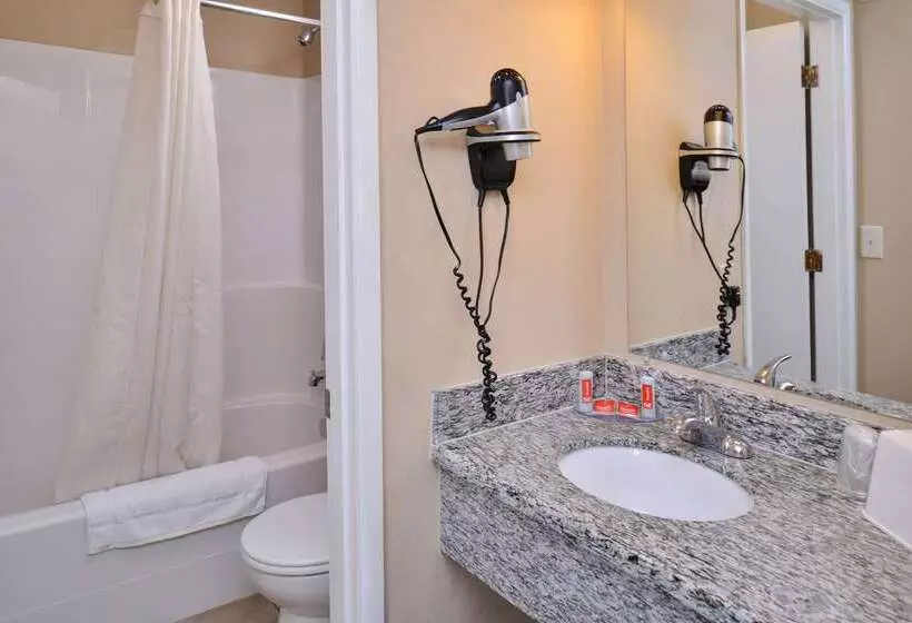 فندق Econo Lodge