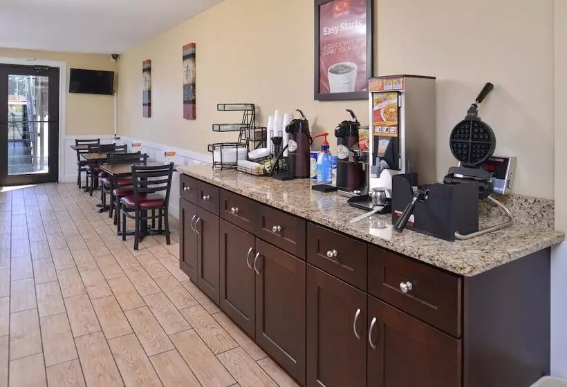 فندق Econo Lodge