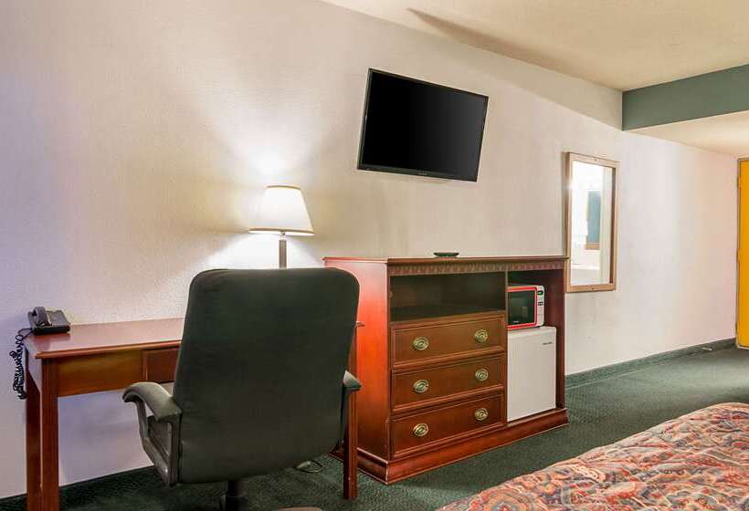 فندق Econo Lodge