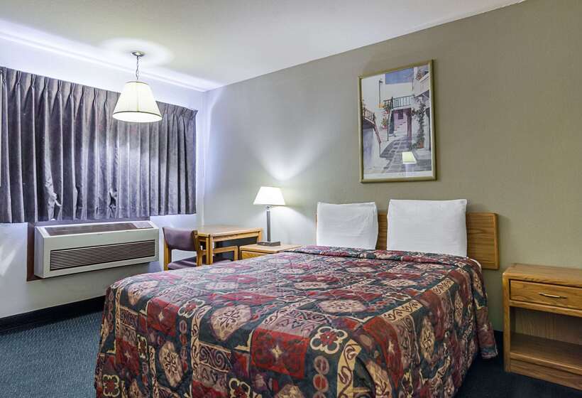 فندق Econo Lodge