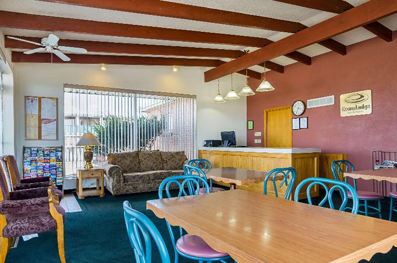 فندق Econo Lodge