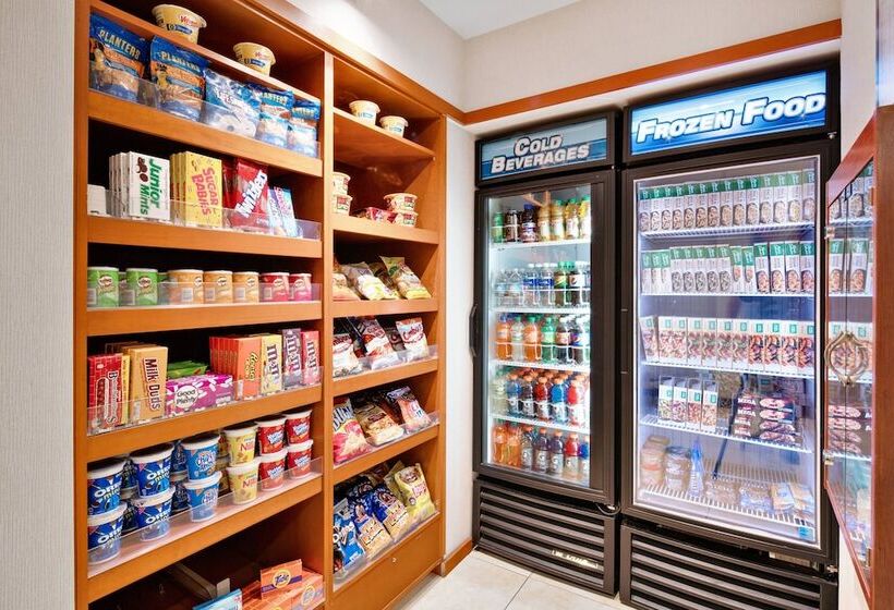 فندق Fairfield Inn & Suites By Marriott Marietta