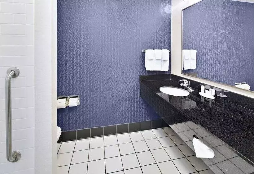 Отель Fairfield Inn & Suites By Marriott Marietta