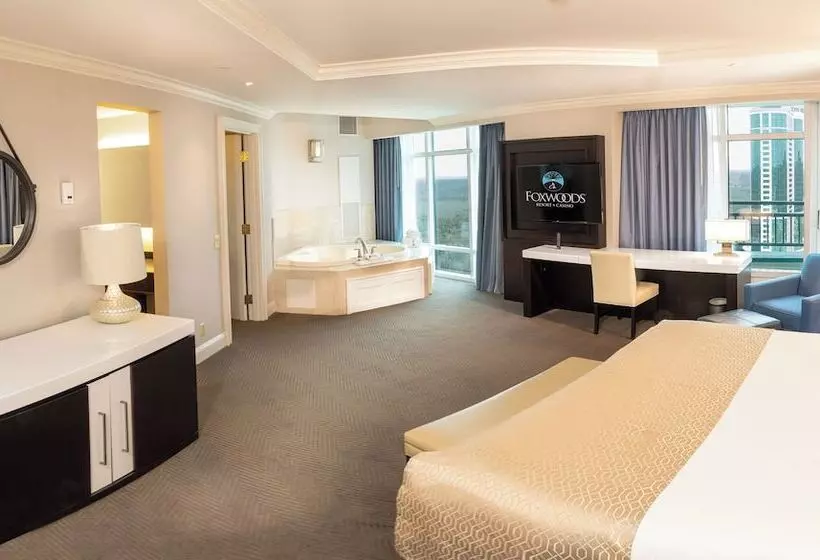 Отель Grand Pequot Tower At Foxwoods