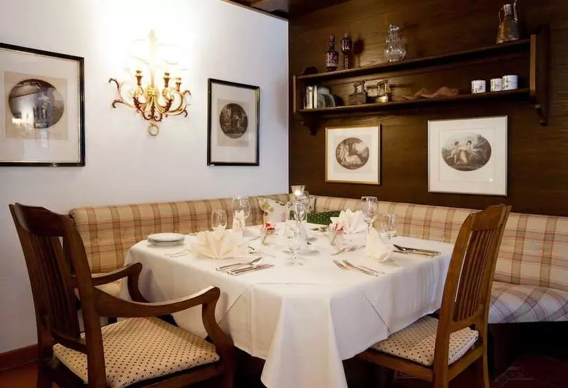 Отель Haldenhof