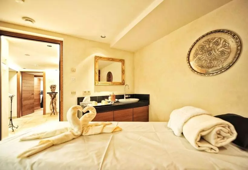 Отель Haldenhof