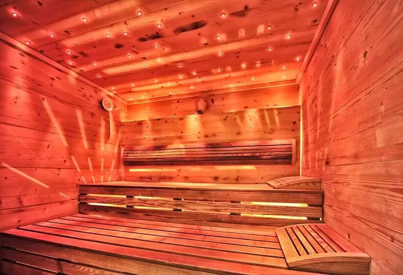 Отель Haldenhof