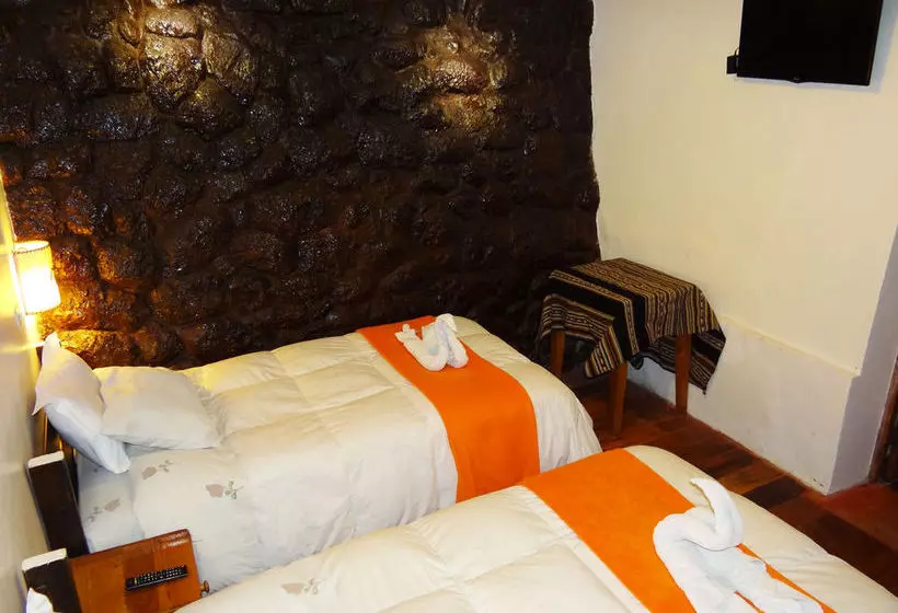 Orquidea Real Hostal