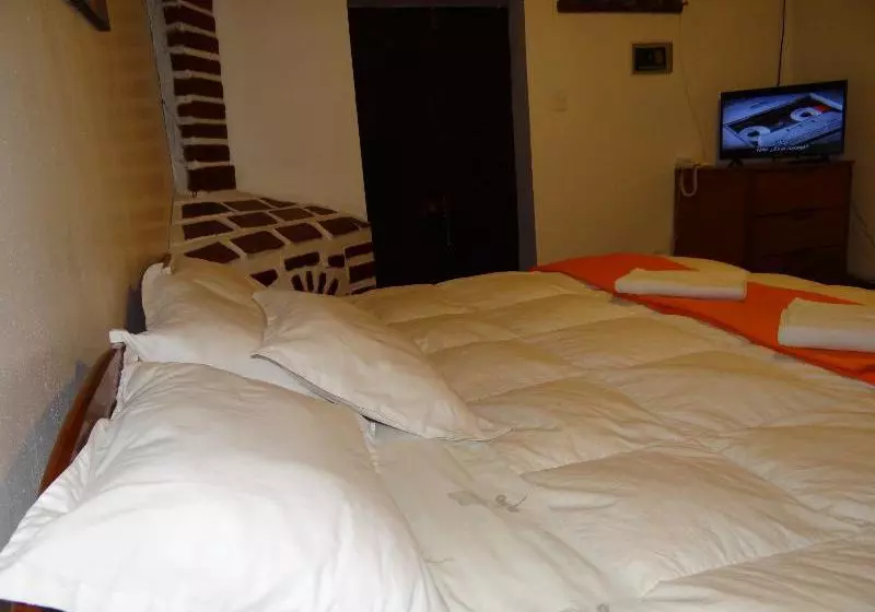 Orquidea Real Hostal