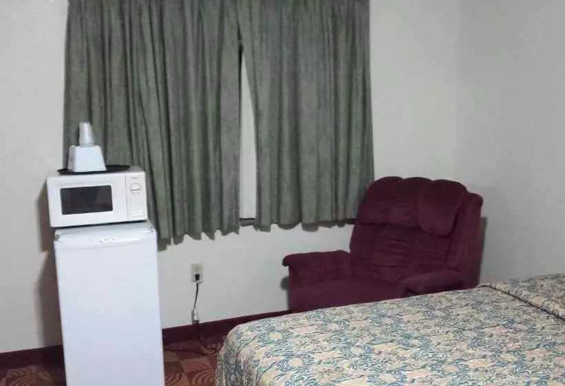 ホテル Red Carpet Inn & Suites New Cumberland