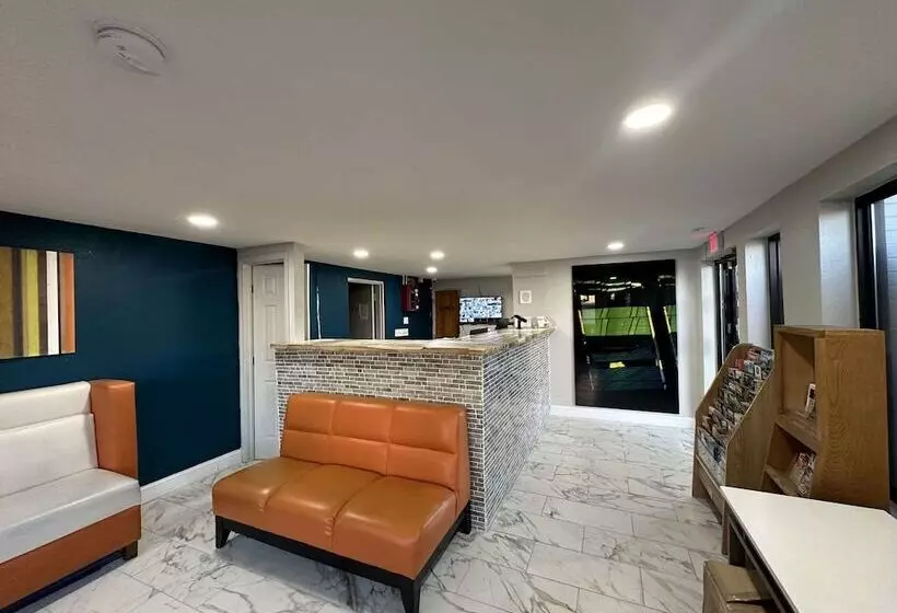 Отель Rodeway Inn