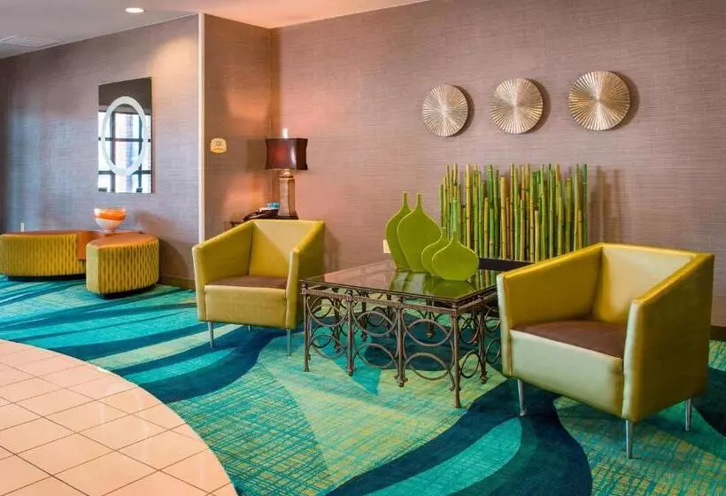 Отель Springhill Suites Prince Frederick