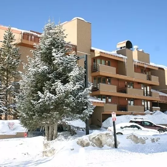 Отель Summit House