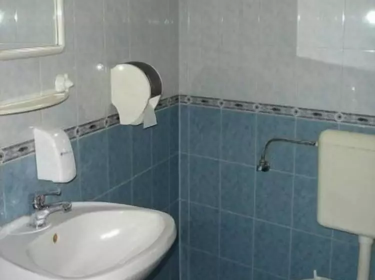 בית מלון כפרי Tisza Alfa