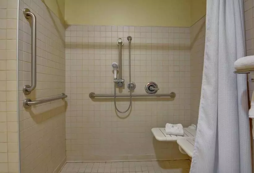 Отель Towneplace Suites By Marriott Jackson Ridgeland/the Township At Colony Park