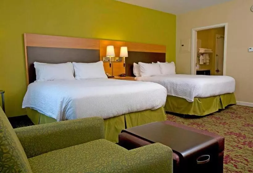 Отель Towneplace Suites By Marriott Jackson Ridgeland/the Township At Colony Park