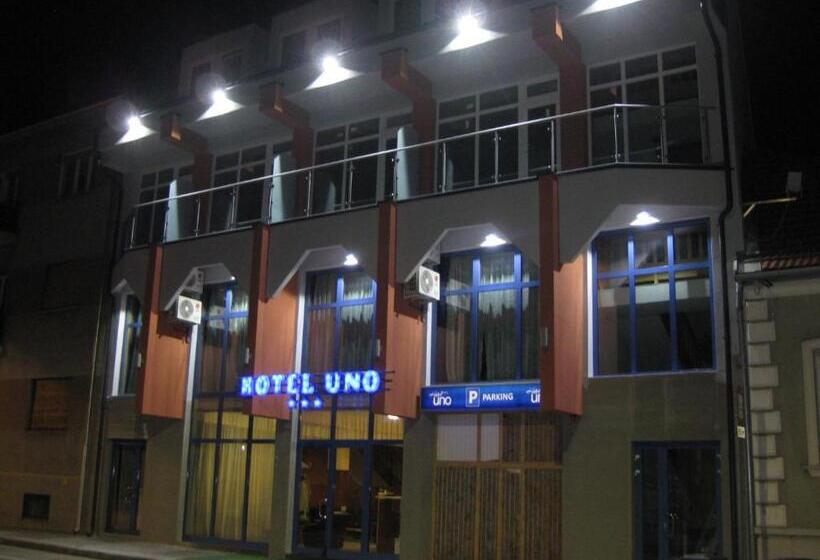 Hotel Uno