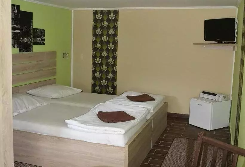 Hotel Zsófia Panzió Pápa