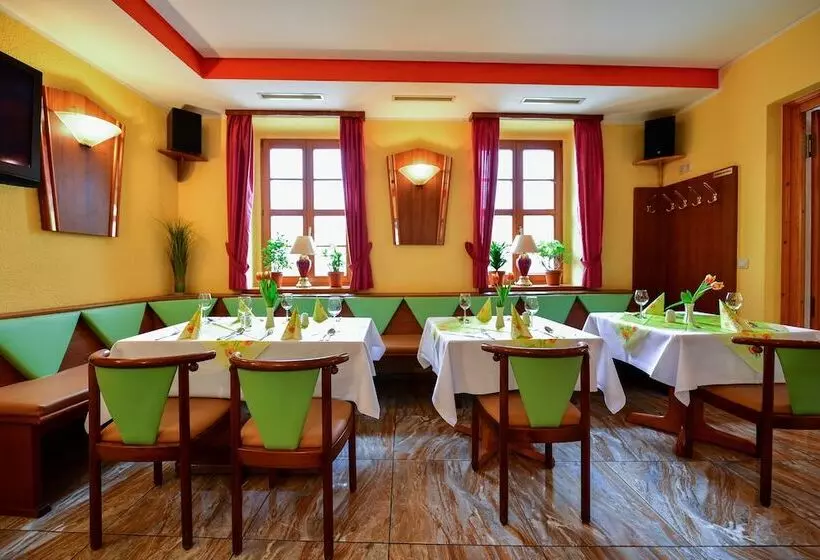 Hotelli Zum Goldenen Löwen