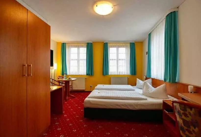 Hotelli Zum Goldenen Löwen