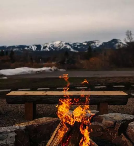 Мотель Apres Whitefish