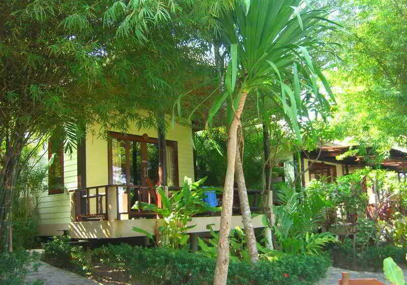 استراحتگاه Loyfa Betterlife Retreats Hostel