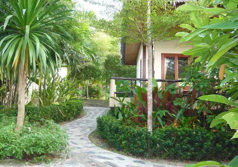 استراحتگاه Loyfa Betterlife Retreats Hostel