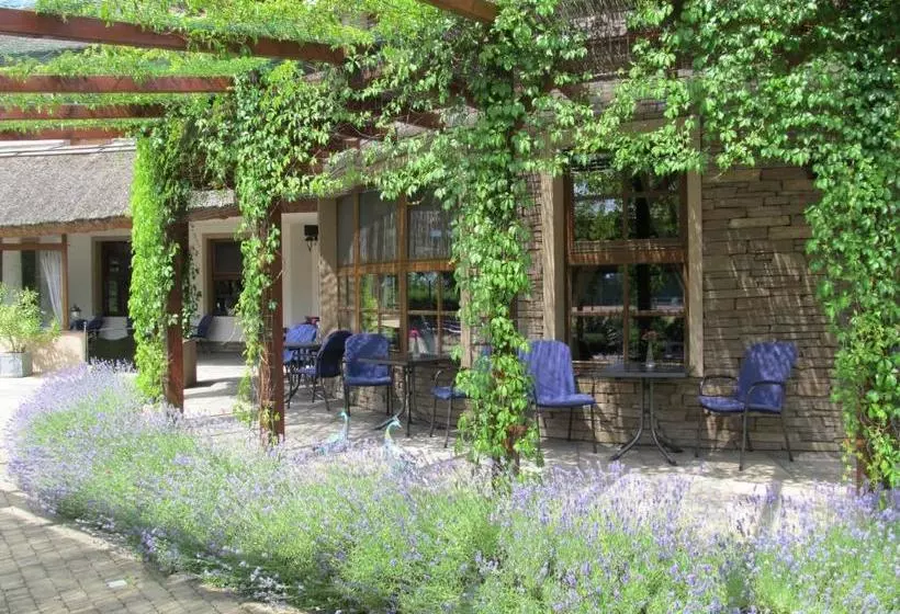 פנסיון Penzión Eko Park Piešťany