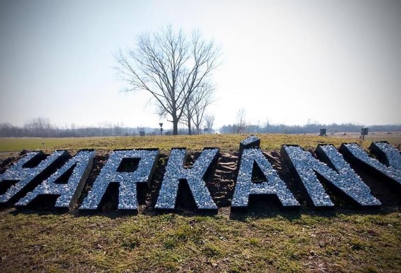 Xavin Wellness Hotel & Restaurant