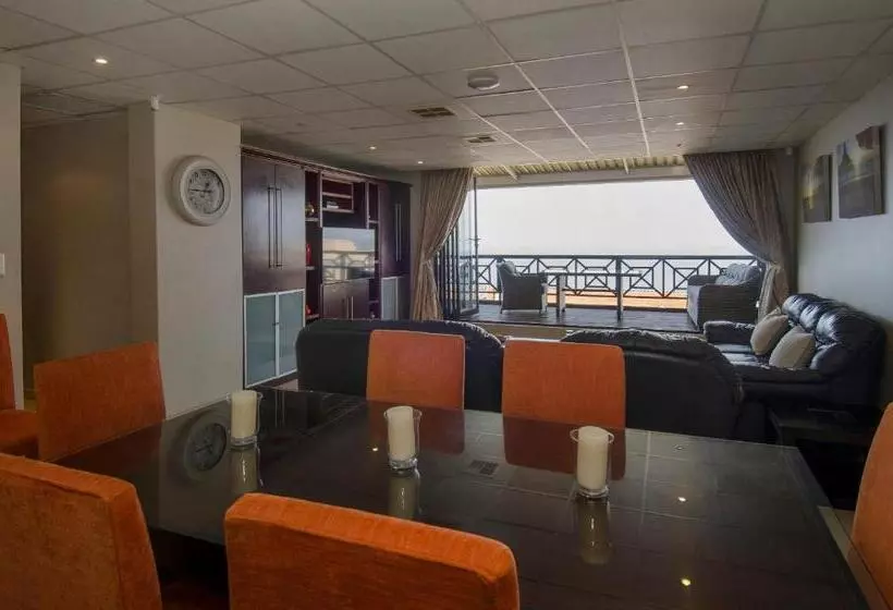 Club Mykonos Umdloti  Sea Views 2bed 2bath  2pools