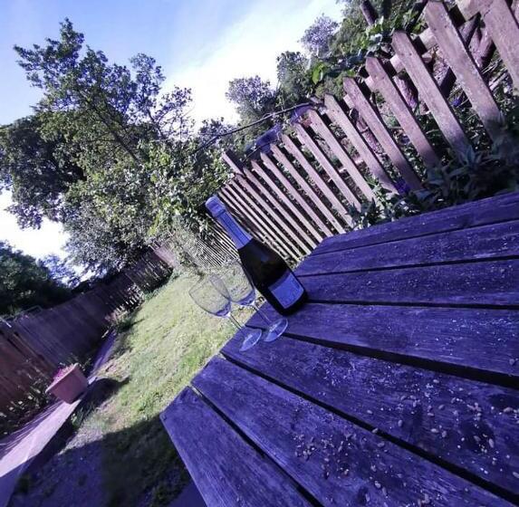 Glan Yr Afon Cottage Two Bedrooms