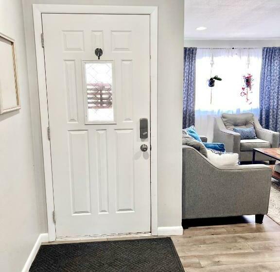 A Cheerful 4 Bedroom Ranch Style Home