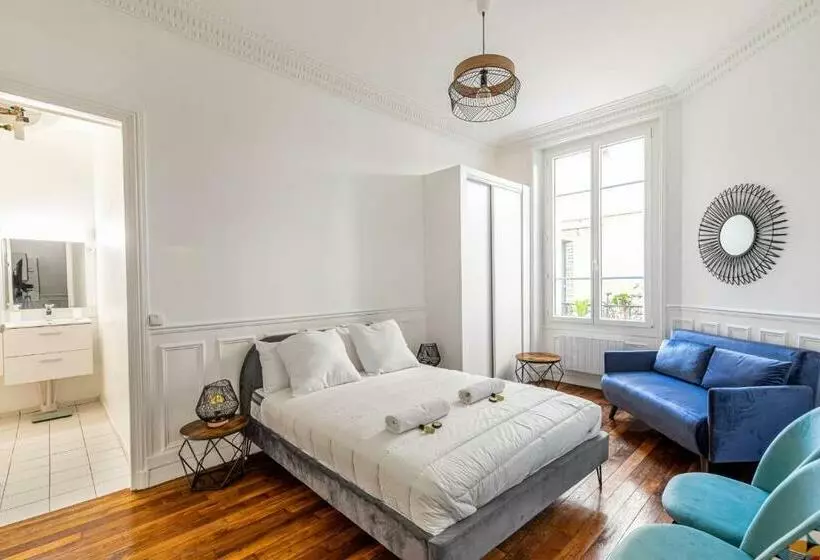 Guestready Contemporary Studio In Clichy