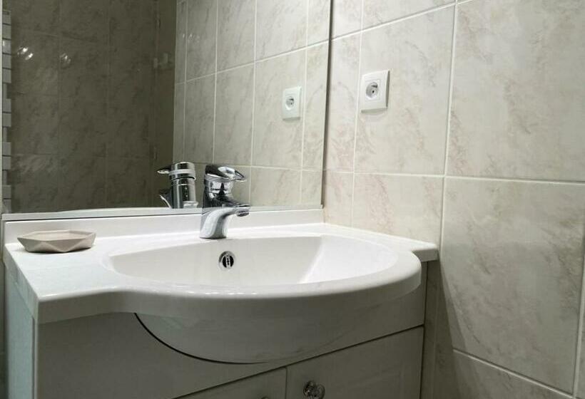 Résidence Caroual   2 Pièces Pour 4 Personnes 334