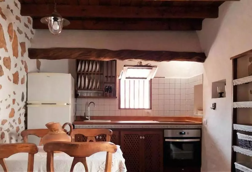 Casa Antigua En El Centro De Fuerteventura
