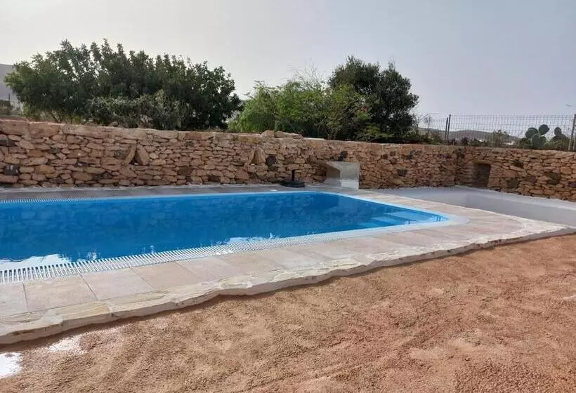 Casa Antigua En El Centro De Fuerteventura
