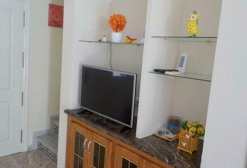 Casa La Zenia Elite Townhouse With Shared Pool And 10 Minutes Walk To Beach