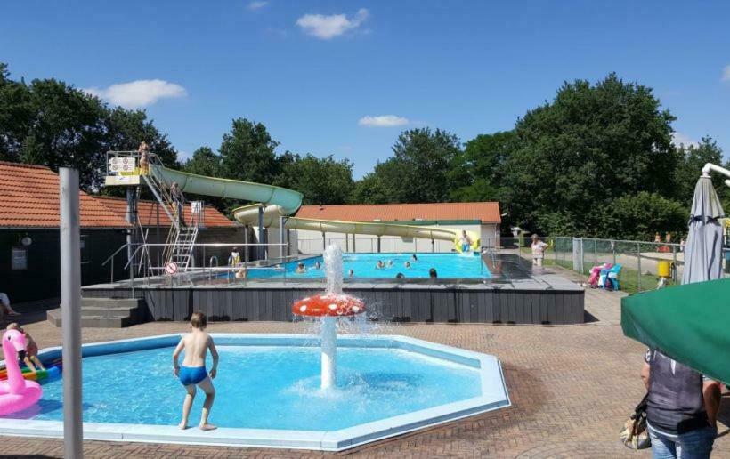 Luxe Chalet De Merel