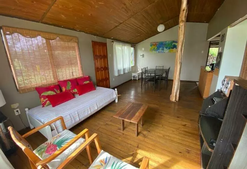 Casa Familiar En Sector Residencial Hare Toke