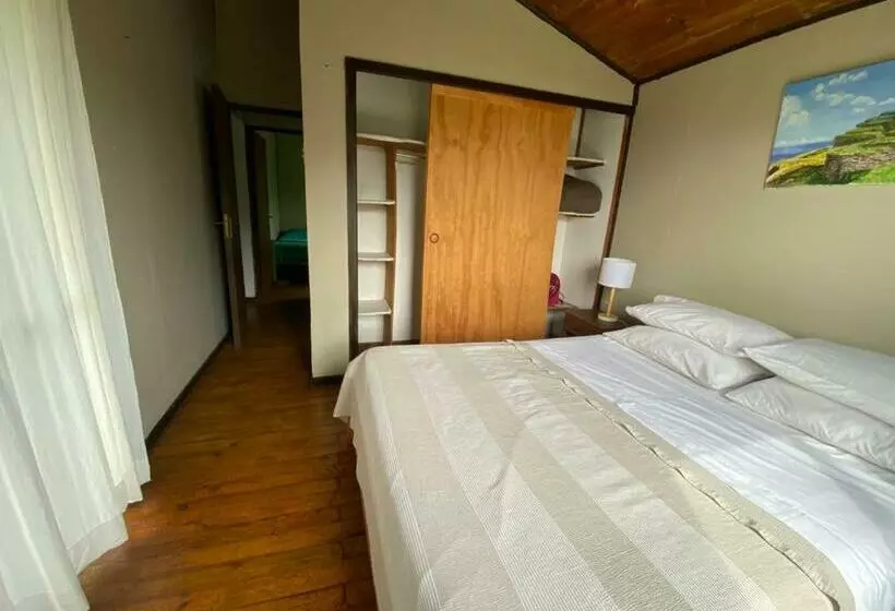 Casa Familiar En Sector Residencial Hare Toke